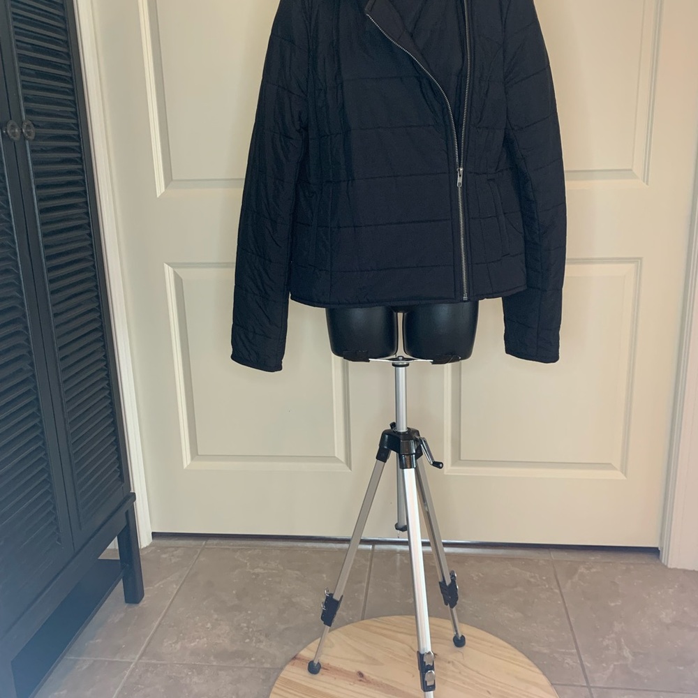 Lightweight Splendid Puffer Jacket - image 6